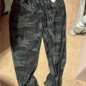 Womens high rise Camouflage Athletic  Jogger Pants